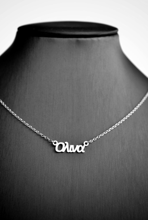 Κολιέ με όνομα Ολίνα