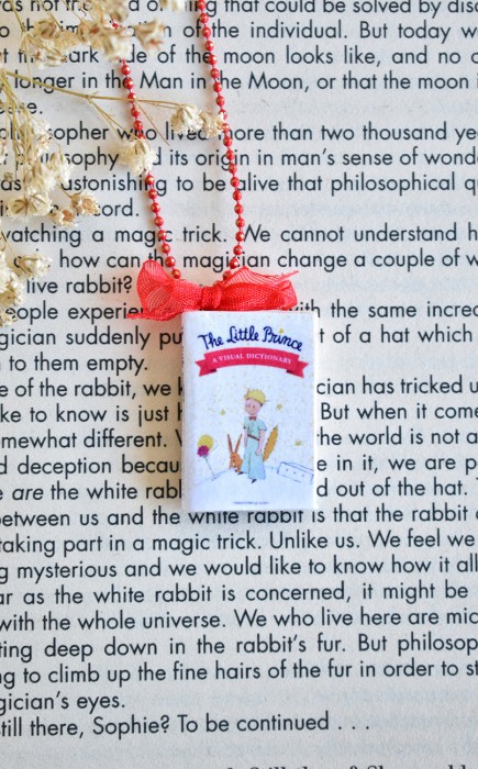 Κολιέ βιβλίο Little Prince Visual Dictionary Κολιέ βιβλίο Little Prince Visual Dictionary
