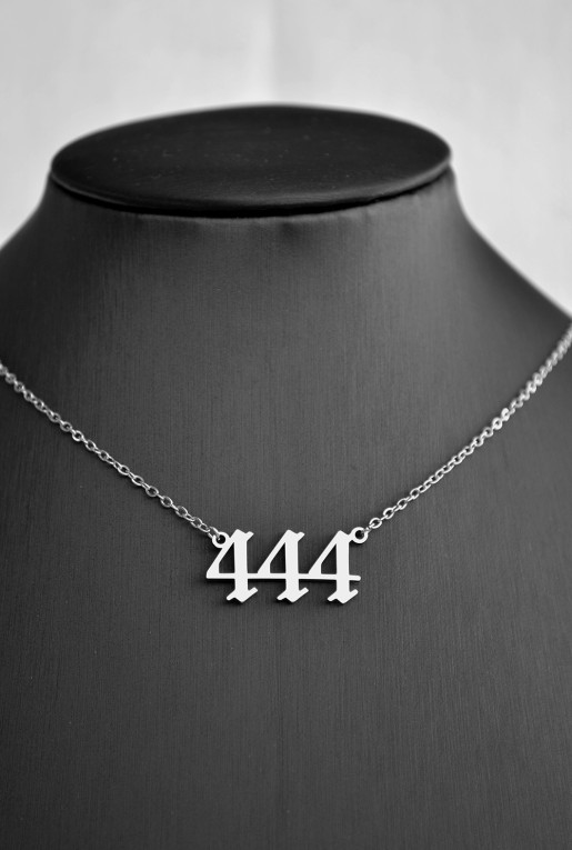 Ατσάλινο Κολιέ Angel Number 444 Ατσάλινο Κολιέ Angel Number 444