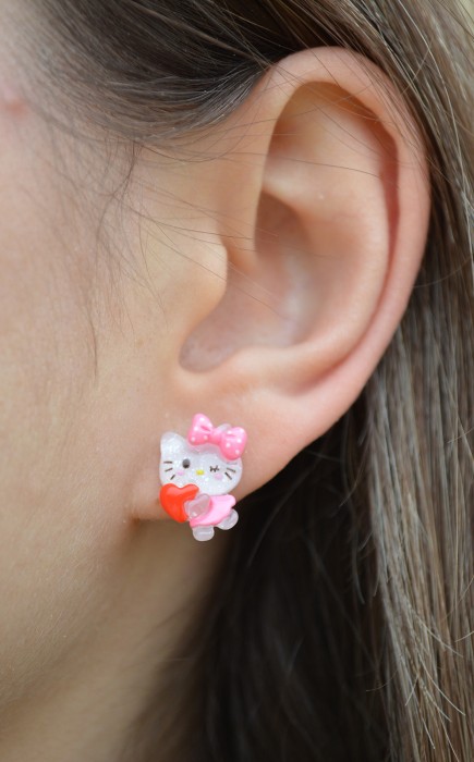 Σκουλαρίκια Καρφωτά Hello Kitty με Καρδιά Σκουλαρίκια Καρφωτά Hello Kitty με Καρδιά