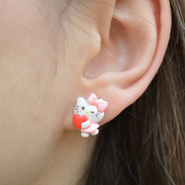 Παιδικά Σκουλαρίκια Καρφωτά Hello Kitty με Καρδιά Παιδικά Σκουλαρίκια Καρφωτά Hello Kitty με Καρδιά