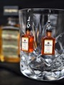 ΣΚΟΥΛΑΡΙΚΙΑ ΚΡΕΜΑΣΤΑ ΜΠΟΥΚΑΛΙ ΛΙΚΕΡ DISARONNO