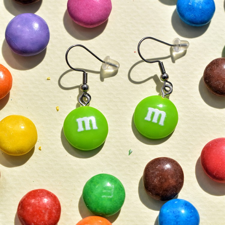 ΣΚΟΥΛΑΡΙΚΙΑ ΚΡΕΜΑΣΤΑ ΚΟΥΦΕΤΑΚΙΑ M&M's ΠΡΑΣΙΝΑ