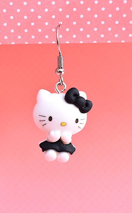 Σκουλαρίκια Κρεμαστά Hello Kitty με Μαύρο Φόρεμα Σκουλαρίκια Κρεμαστά Hello Kitty με Μαύρο Φόρεμα