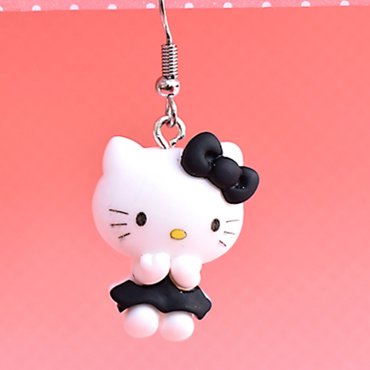 Σκουλαρίκια Κρεμαστά Hello Kitty με Μαύρο Φόρεμα Σκουλαρίκια Κρεμαστά Hello Kitty με Μαύρο Φόρεμα