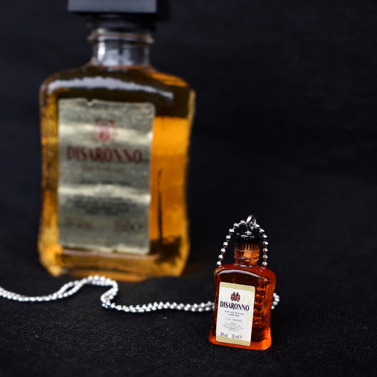 ΚΟΛΙΕ ΜΠΟΥΚΑΛΙ ΛΙΚΕΡ DISARONNO ΚΟΛΙΕ ΜΠΟΥΚΑΛΙ ΛΙΚΕΡ DISARONNO