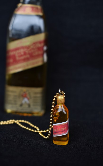 ΚΟΛΙΕ ΜΠΟΥΚΑΛΙ WHISKY RED LABEL ΚΟΛΙΕ ΜΠΟΥΚΑΛΙ WHISKY RED LABEL